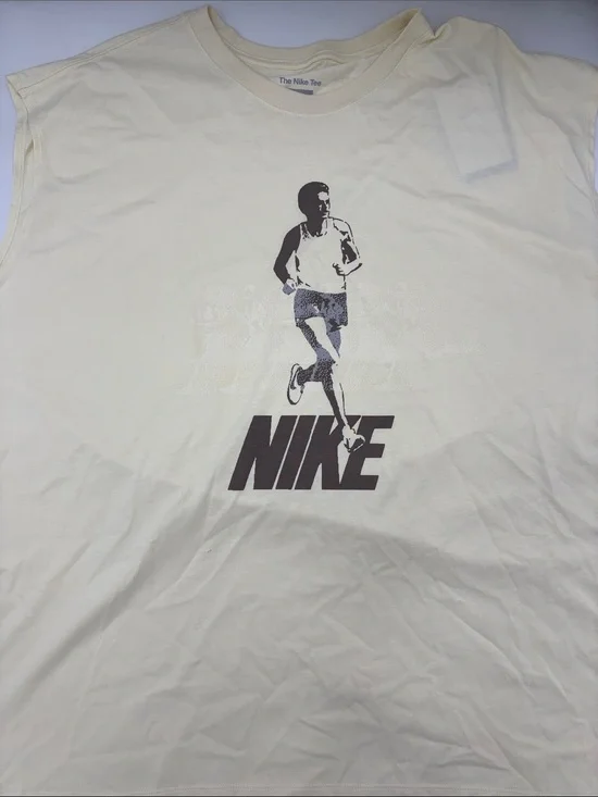 Nike Sleeveless Running Graphic T-Shirt in Coconut Milk