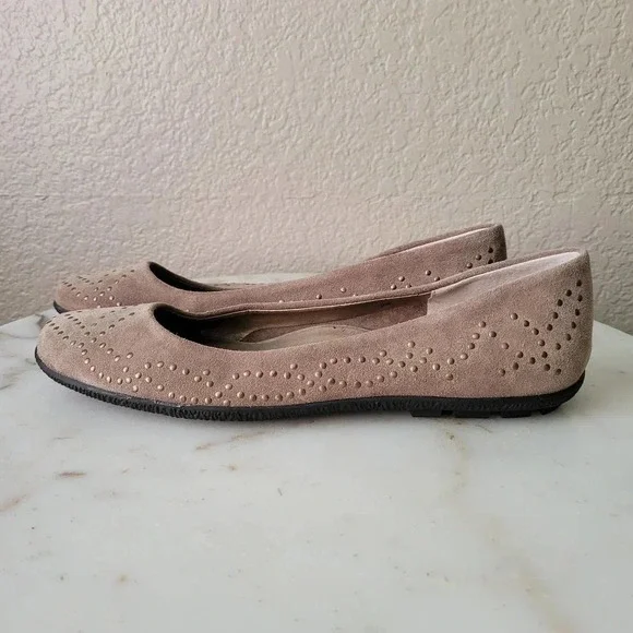 Vaneli Brown Studded Flats Rubber Sole 9