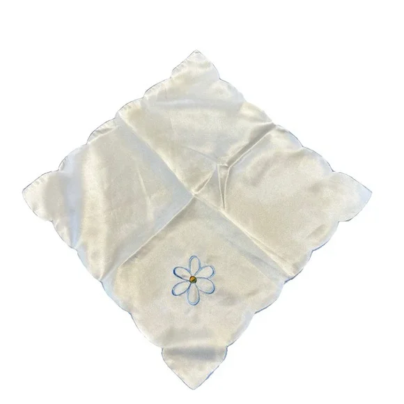 Vintage Embroidered Daisy Hankie Blue Stitching Satin Scalloped Hem Cottage Core