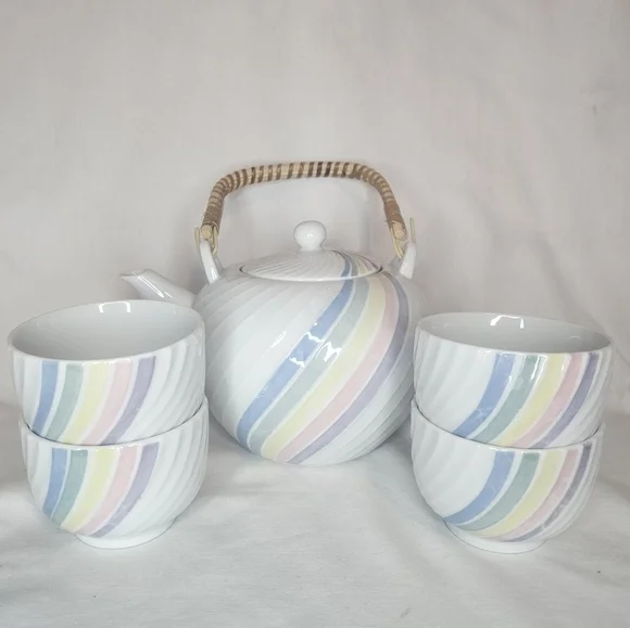 Vintage Pastel Rainbow Porcelain Tea Set - 4 Cups 1 Teapot 70s-80s Made In Japan