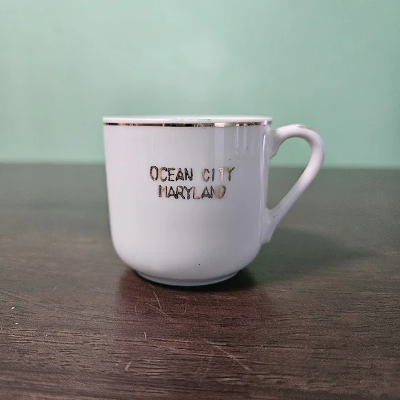 Ocean‎ City Maryland Souvenir Miniature Mug