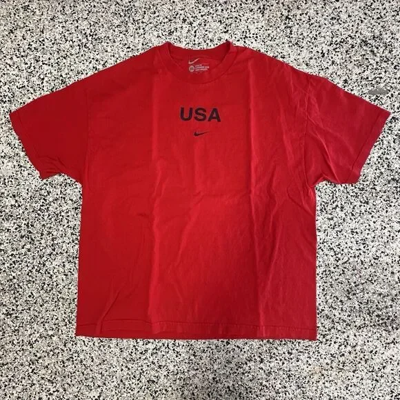 Vintage Nike USA Center Swoosh T-Shirt Men’s 2XL Relaxed Red 2000s Y2K Sports