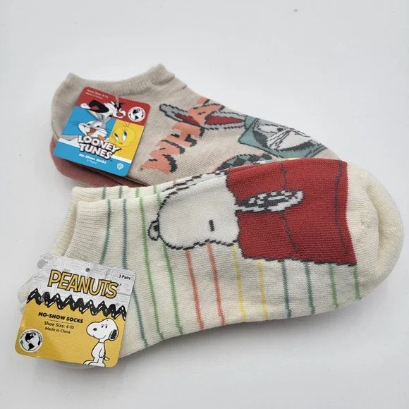 Peanuts Snoopy & Looney‎ Tunes 3 Pair Women's Shoe Size 4-10 No-Show Socks