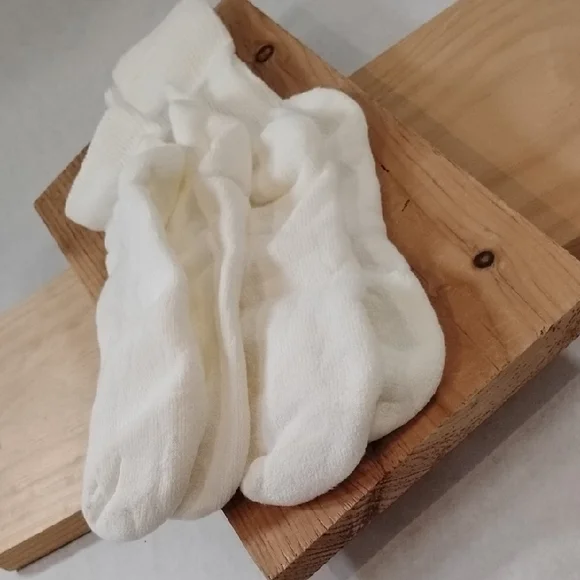 Advanced Healing Socks 2 pair White Heal Chronic Foot Pain Stretchy Cotton Women