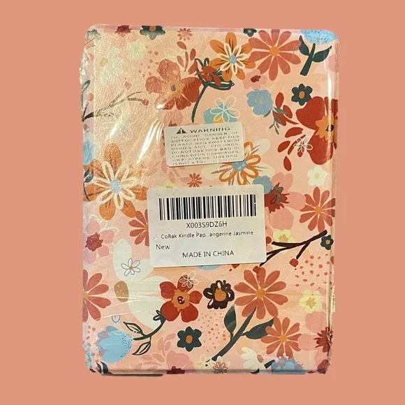 NWT Floral Case for Kindle Paperwhite 7”