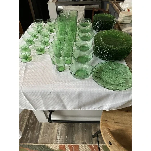 Morgantown crinkle green glasware from West Virginia
