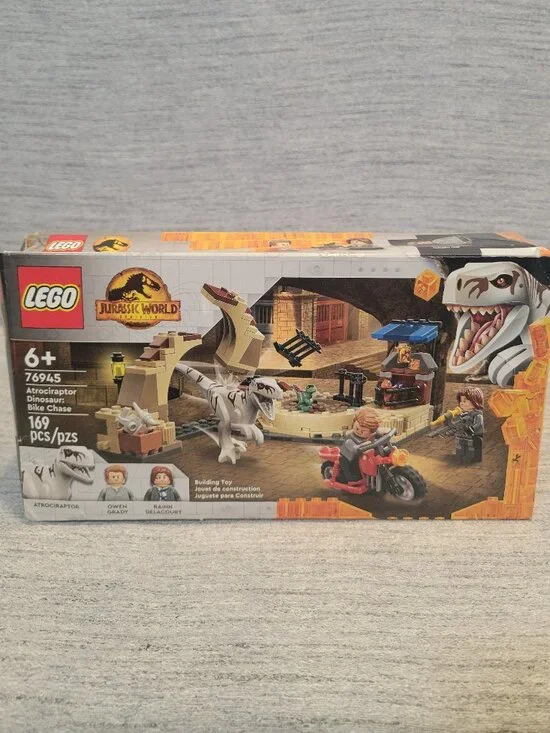 Lego Jurassic Park Atrociraptor Dinosaur: Bike Chase 76945