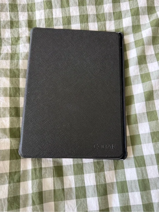Black Textured kindle paperwhite 11th gen Case