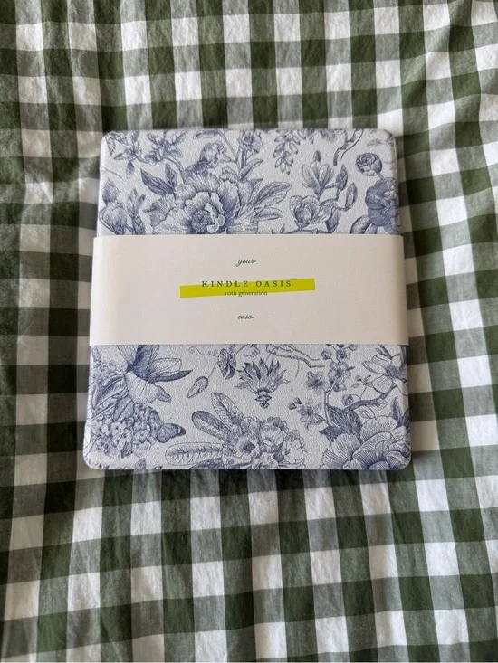 Kindle Oasis Floral Blue Protective Cover