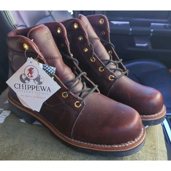 NWT CHIPPEWA - 72000 - REDWOOD 6