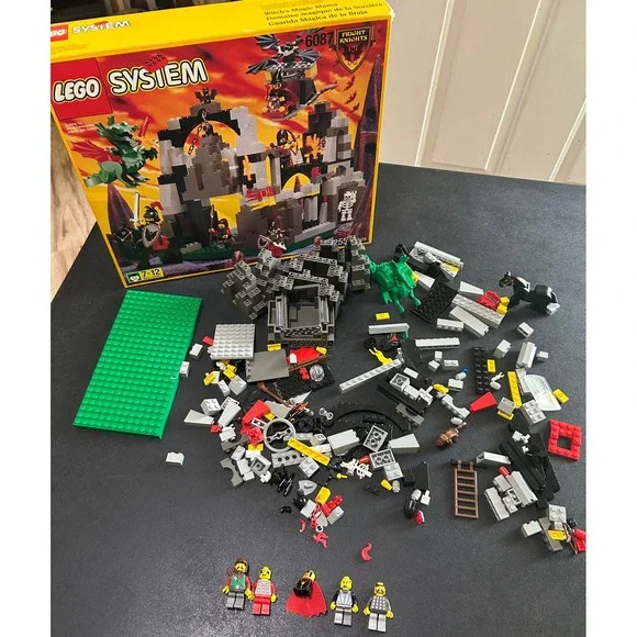 VTG Lego Witch's Magic Manor Fright Knights 6087 INCOMPLETE Set w/ Box READ