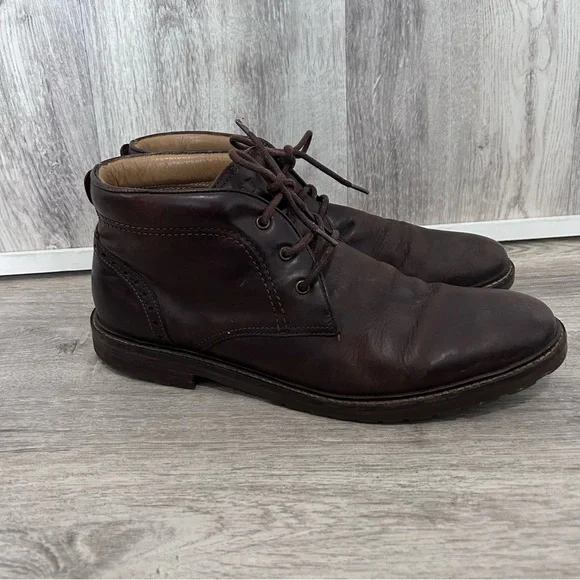 Florsheim Fenway chukka boot men 10 brown leather Preppy Workwear Academia