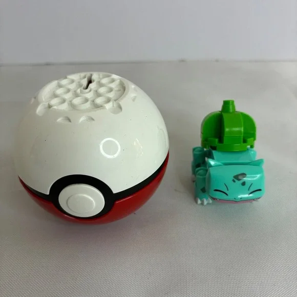 Pokemon Bulbasaur Nano Block Set Mega Construx in Poke Ball Toy Kids Collectible
