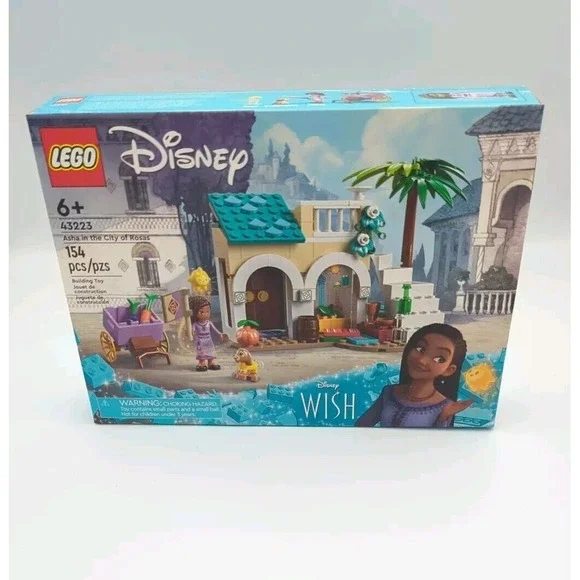 LEGO Disney Wish: Asha in The City of‎ Rosas 43223 Building Toy Set