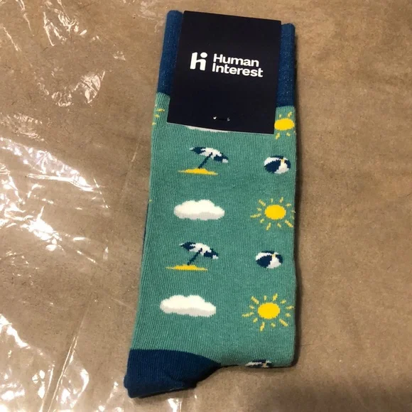 SockClub Human Interest Beach Scenery Socks 🏖️