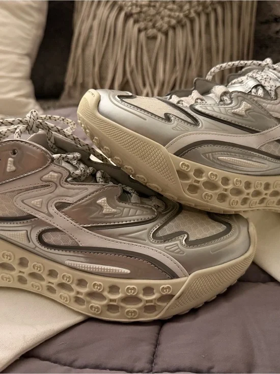 Gucci Beige and Silver Men's Sneakers