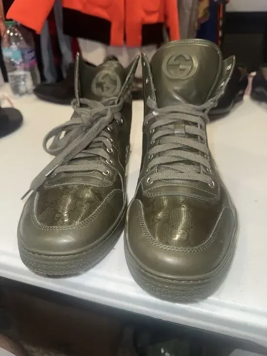 Gucci high-top sneakers Size 9 Men’s