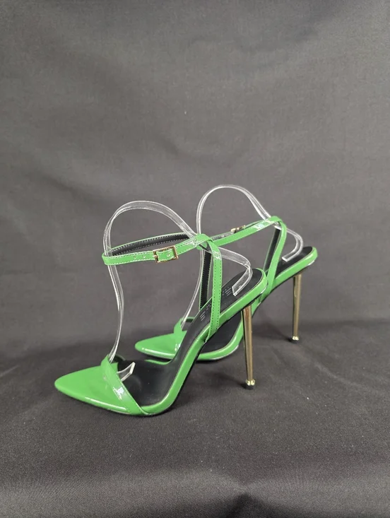 I AM FEMME Emerald Green Patent Stiletto Sandals Gold Heel Motivational Sole 8.5