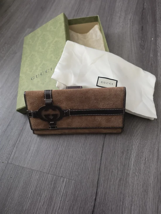 Gucci Suede Brown Wallet Clutch - Brown