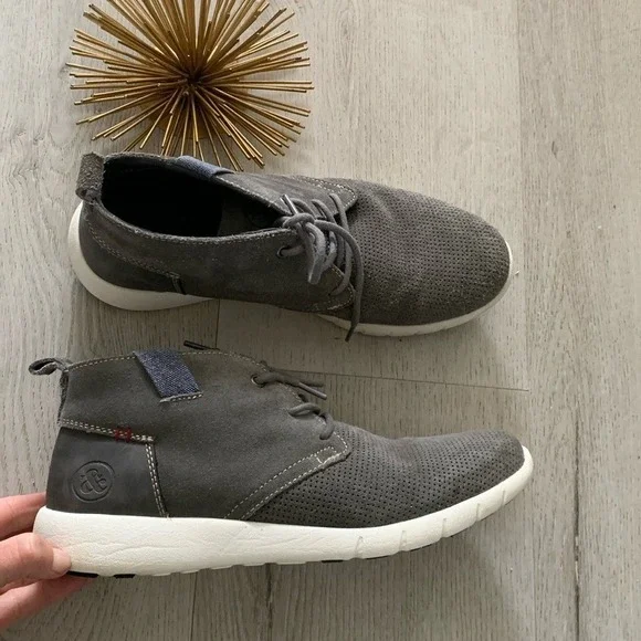 Thomas & Vine  Men's McCoy Chukka Boots - Grey leather boots‎ size 10.5 suede