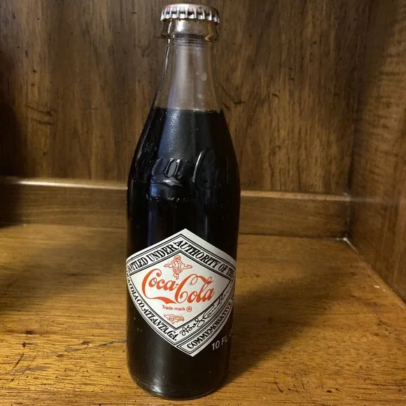 Coca Cola 75th Anniversary Commemorative 10 oz Coke Bottle Beckley 1902- 1977