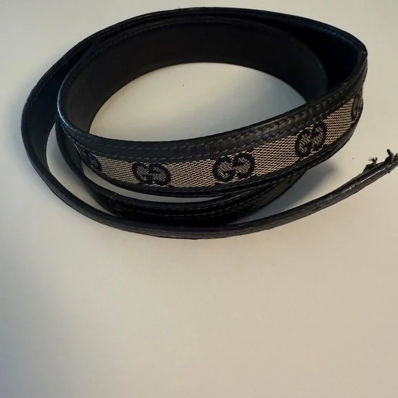 GUCCI GG Blue Canvas Leather Vintage Made in Italy Belt Only No Buckle