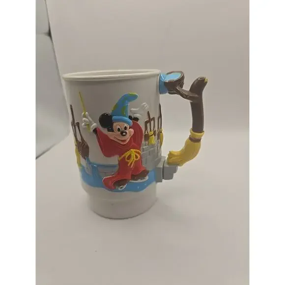 VTG 1990 Mickey Mouse Cup Mug WALT DISNEY WORLD ON ICE 3D PLASTIC Fantasia