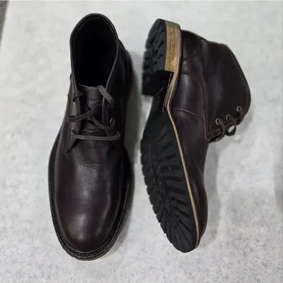 🐢 Andrew Marc leather Chukka boots Size 7.5 Excellent Condition!