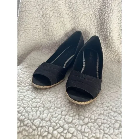 Amelia Grace Espadrille Wedges