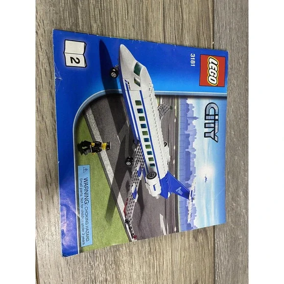 LEGO City 3181‎ Passenger Plane Instruction Manual Book 2 2010 Illustrated