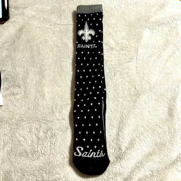 SAINTS Women’s Warm Long Tall Socks. Size 6-9. From NFL store. NWOT.