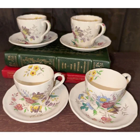 Spode Copeland Gainsborough Fancy Floral Tea‎ Cups Saucers Set of 4 Vintage
