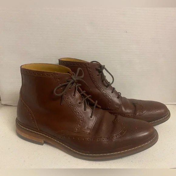 Cole Haan Men's Brown Leather Wingtip Lace-Up  Oxford Boots