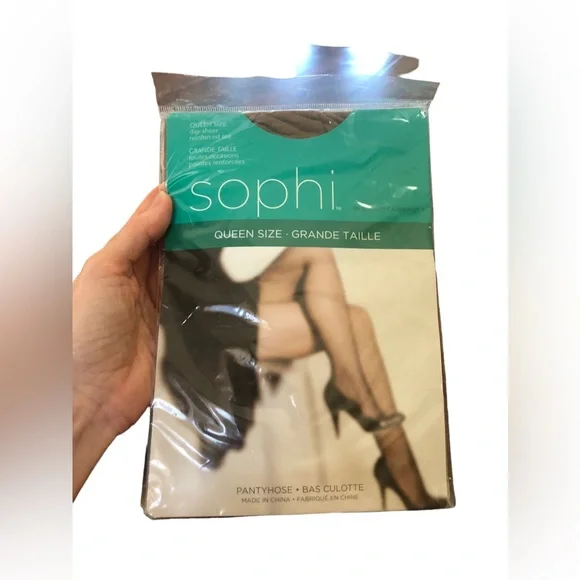 Sophi Queen Size Pantyhose Day Sheer Reinforced Toe BEIGE 160-190 Pounds