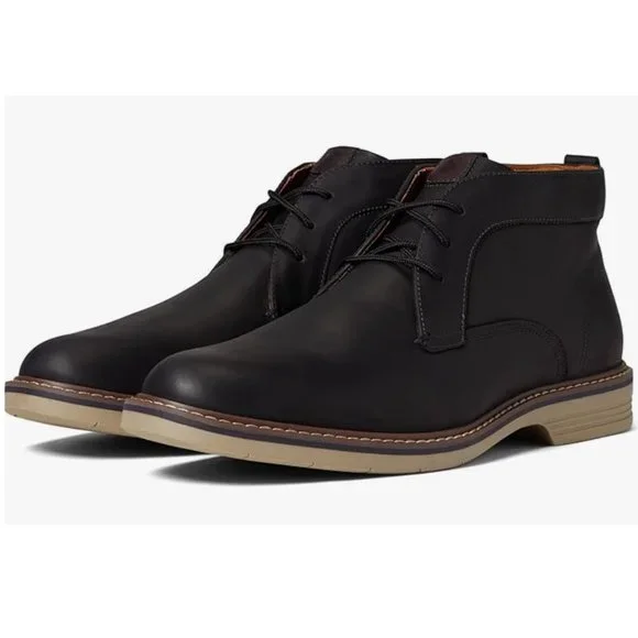 Florsheim Norwalk Plain Toe Chukka Boot Size 9.5
