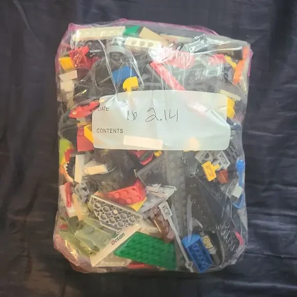 Lego random pieces lot size Ib 2.14