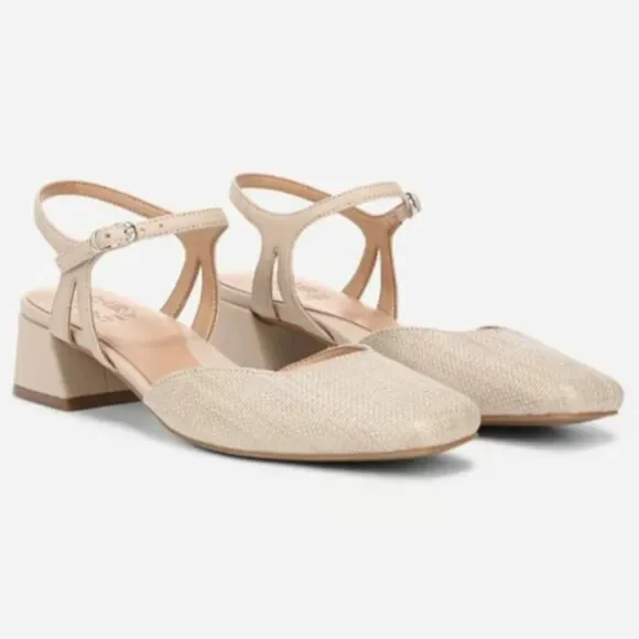 Naturalizer Comfort Hattie Pump (WIDE)