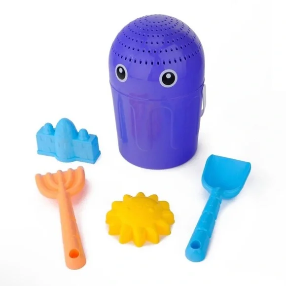 New Target Bullseye Playground Beach Bucket 5 piece play set, Blue