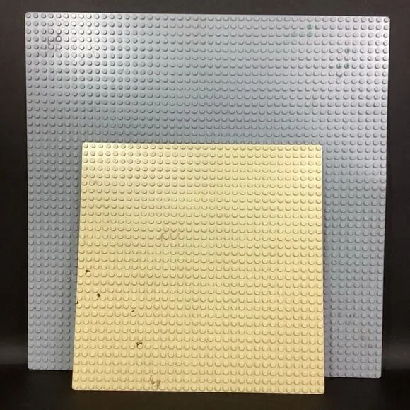 Lego Base Plates - Gray & Beige - 48x48 & 32x32 - 15