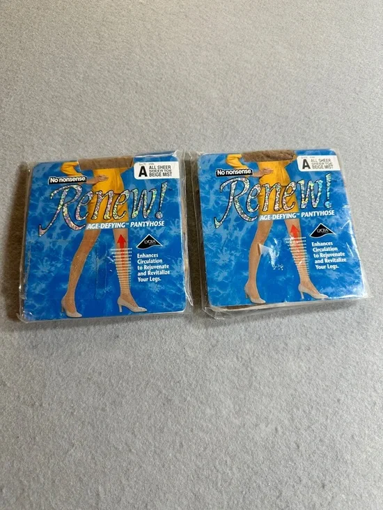 No Nonsense Renew Pantyhose Age-Defying All Sheer Beige Mist Size‎ A Lot 2 NIP