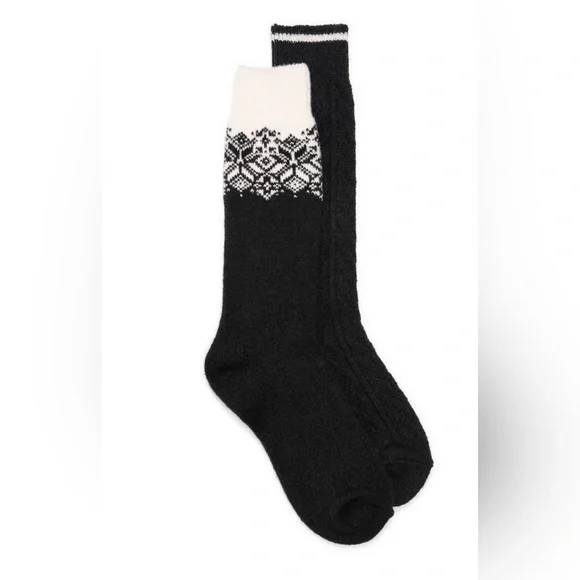 Muk Luks Women’s Tall Boot Socks 2 Pair Pack Black/Snow Sz 6-11 New with Tag