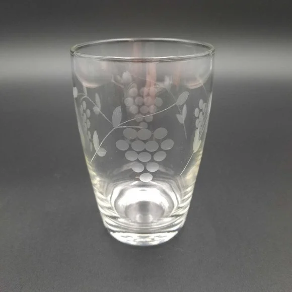 Vintage Etched Crystal Grape Tumbler – MCM Clear Juice Glass‎ w/ Vine Design
