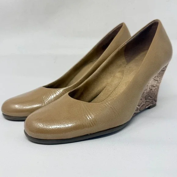 Aerosoles Womens Plum Tree Tan Leather Snake Print Wedge 11M Pump Animal Heels