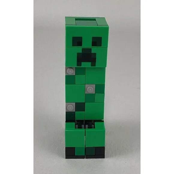 Lego Minecraft The Creeper Figure 4