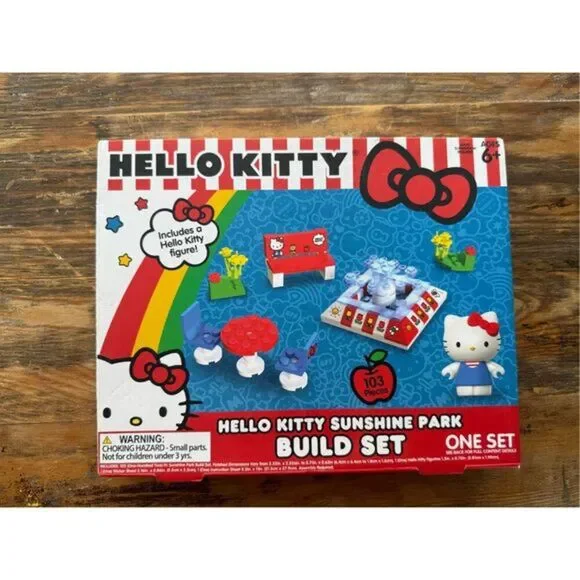 2022 Hello Kitty Sunshine Park Build Set 103 Pieces Ages 6+‎ Sanrio