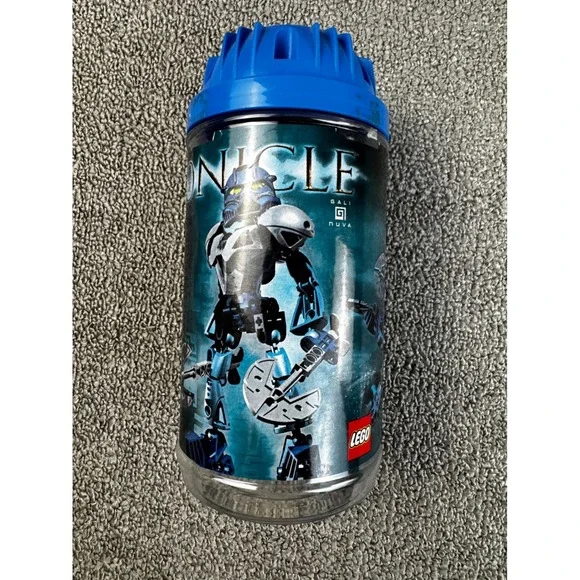 LEGO Bionicle Gali Nuva 8570 Toa of Water Complete with Canister and Manual 2002