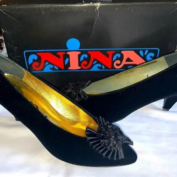 Vintage Nina black velvet kitten heels with satin bow