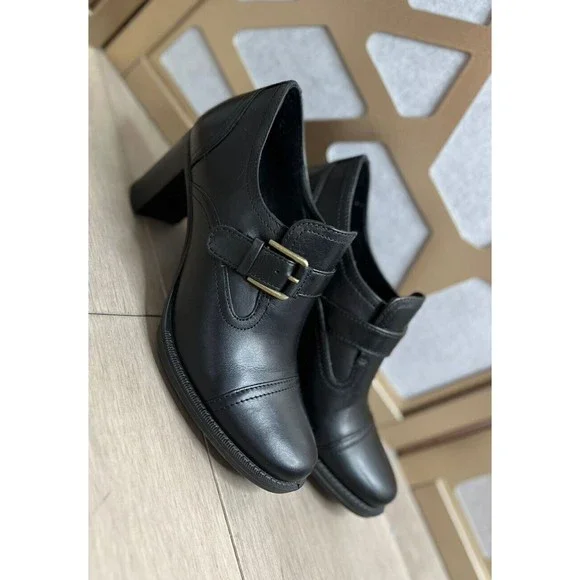 Ecco Womens Heels Shoes Booties Shooties Size 37 6.5 7 Black Leather Slip On