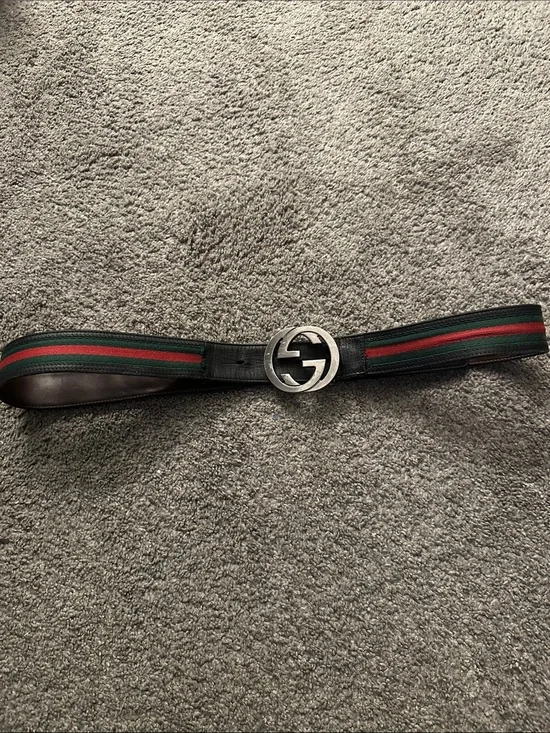 Unisex authentic Gucci belt with Silver Buckle