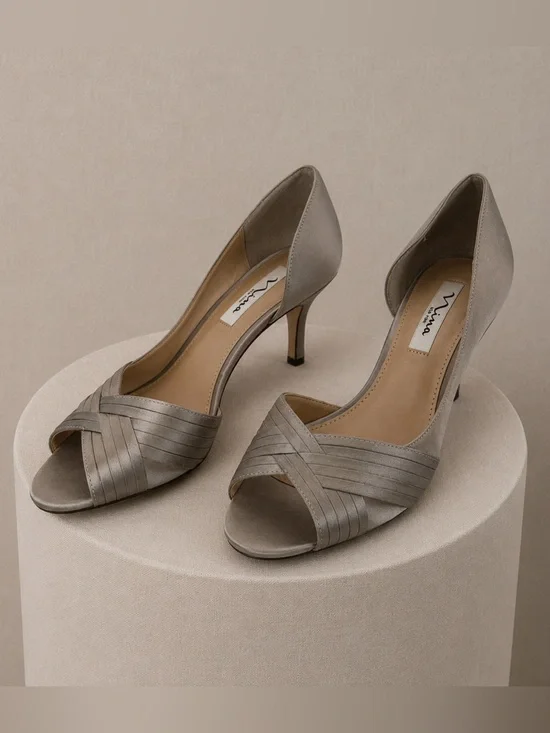 Nina Women Peep Toe Pump Heels Size US 9.5M Silver Satin D’Orsay Dress Shoes